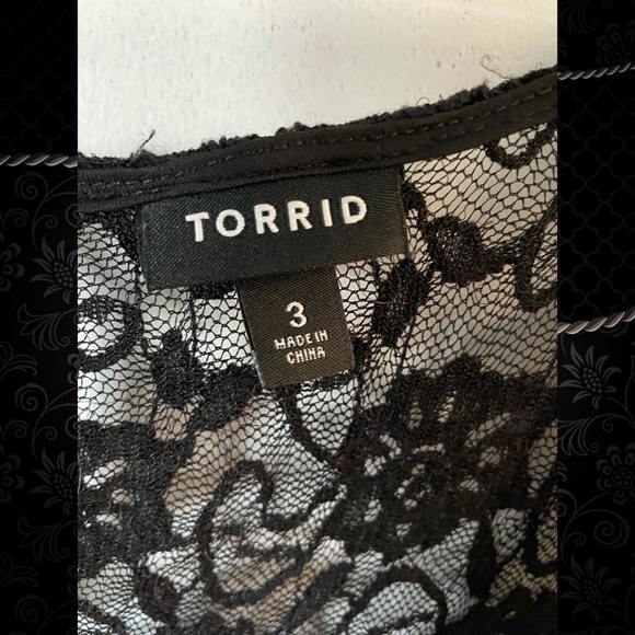 Torrid Black & Silver Lace Dress size 3 - Picture 3 of 4